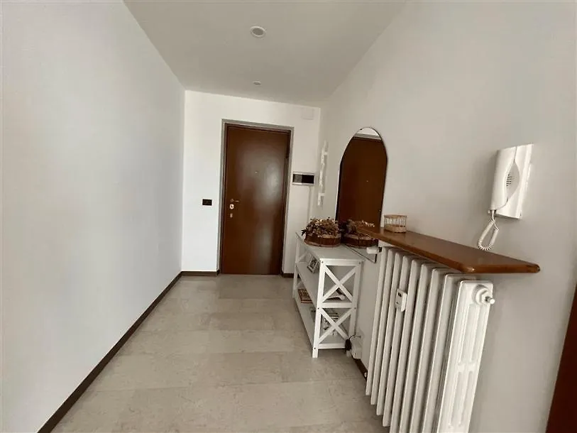 Iseolakerental - Casa Pluto Lovere Apartment